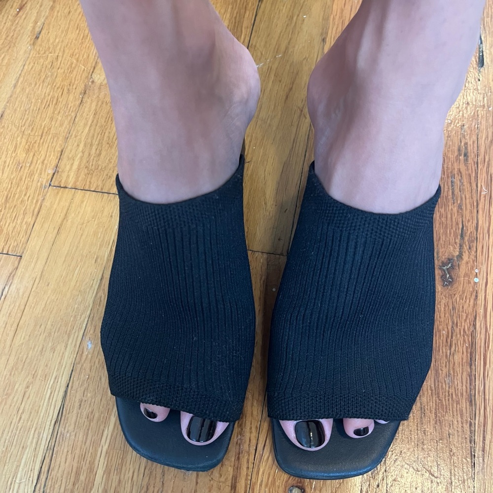 Everlane Glove Mule